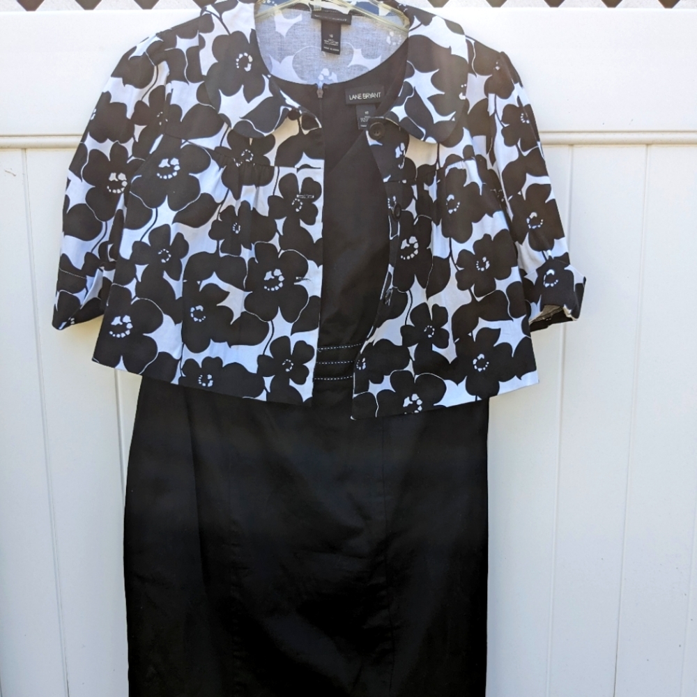 Lane Bryant black and white floral dress set.